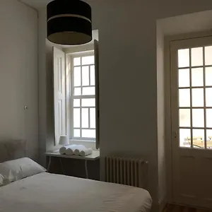  Apartamento Rua Tenente Campos Rego, Ground Floor